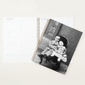 Haunting Vintage Sibling Portrait Planer (Anzeige)