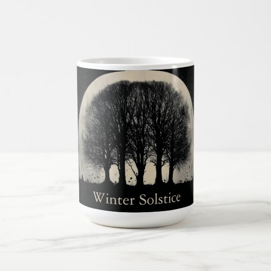Hauntingly Beautiful Silhouette of Bare Trees Kaffeetasse (Mittel)