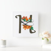 Hauptstadt H florale Monogramm Quadratische Wanduhr (Zuhause)