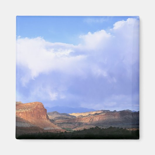 Hauptstadt Reef National Park, Utah. USA. Cumulus Magnet (Vorne)