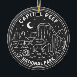 Hauptstadt Reef Nationalpark Monoline Keramik Ornament<br><div class="desc">Hauptstadt Reef Monoline Design. Der Park umgibt eine lange Falte in der Erde,  bekannt als die Wassertaschenfalte,  mit Schichten von goldenem Sandstein,  Schluchten und markanten Felsformationen.</div>