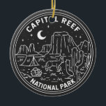 Hauptstadt Reef Nationalpark Monoline Keramik Ornament<br><div class="desc">Hauptstadt Reef Monoline Design. Der Park umgibt eine lange Falte in der Erde,  bekannt als die Wassertaschenfalte,  mit Schichten von goldenem Sandstein,  Schluchten und markanten Felsformationen.</div>