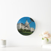 Hauptstadts-Gebäude-Westansicht Runde Wanduhr (Zuhause)