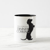 Haus-Dackel "Abendessen ist kommende" Kaffee-Tasse Zweifarbige Tasse (Mittel)