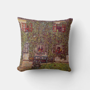 Haus Guardaboschi von Gustav Klimt, Vintage Kunst Kissen