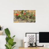 Haus mit Rose am sonnigen Tag Poster (Heimbüro)