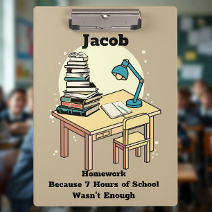 Hausaufgaben: Weil 7 Stunden Schulzeit nicht genug Klemmbrett