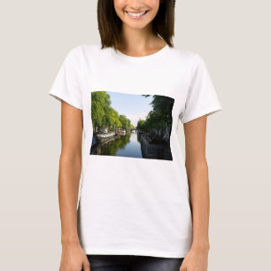 Hausboote auf dem Amsterdamer Kanal T-Shirt