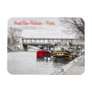 Hausboote in der Nähe von Pont Bir-Hakeim - Paris Magnet