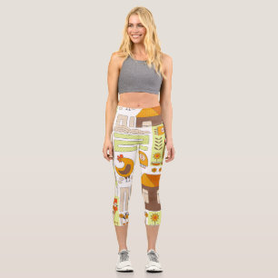 Häuschen, Hühner, geometrisch zeichnend Blumen. Capri Leggings