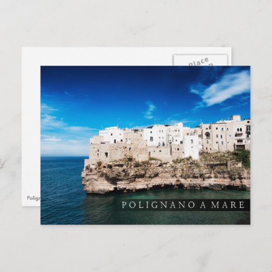 Häuser in Polignano a Mare auf einer Klippe in Pug Postkarte (Vorne/Hinten)