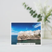 Häuser in Polignano a Mare auf einer Klippe in Pug Postkarte (Stehend Vorderseite)