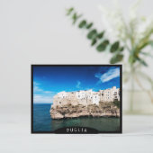 Häuser in Polignano a Mare auf einer Klippe in Pug Postkarte (Stehend Vorderseite)