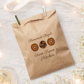 Hausgemachte MarmorRoggen Cinnamon Schlicht Bagels Geschenktütchen (Ausgeschnitten)