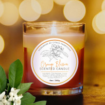 Hausgemachte orange Blütenkerzen