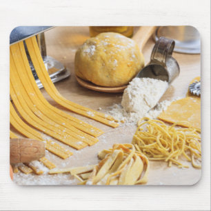 Hausgemachte Pasta frisch Mousepad