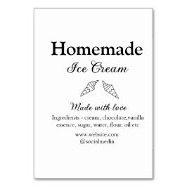 Hausgemachtes Eis und Zutaten aus Liebe Tischnummer