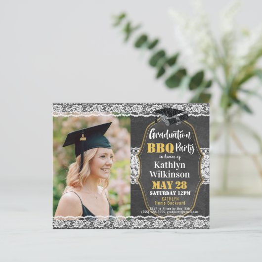 HAUSHALT Elegante Blumenspitze 4 Foto GRAD Einladu (Stehend Vorderseite)