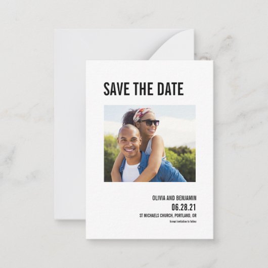 Haushaltsfett Typografie-Chic Save the Date Postka Mitteilungskarte (Vorderseite)