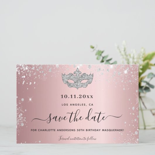 Haushaltsmaskerine Party rot Save the Date (Stehend Vorderseite)