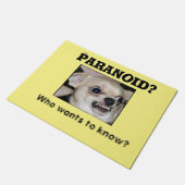 Haustier Chihuahua Kleiner Hund verlass Paranoia a Fußmatte (Schrägansicht)