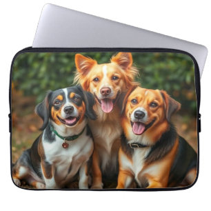 Haustier-Hunde-Familie, glückliches Hunde-Trio-Wur Laptopschutzhülle