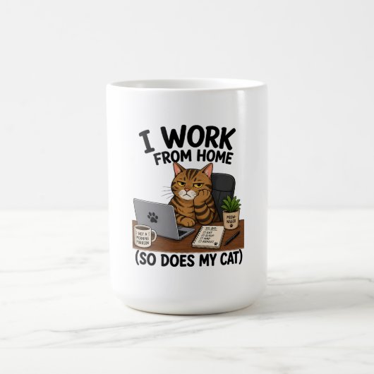 Haustierkatze bei der Arbeit Kaffeetasse (Mittel)
