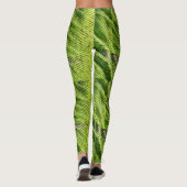 Haut einer grünen Iguana-Textur Leggings (Rückseite)