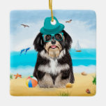 Havanese Dog on Beach Keramikornament<br><div class="desc">Ein niedlicher Hund am Strand ist eine Geschenkidee für jemanden,  der diese Hundezucht Liebe.</div>