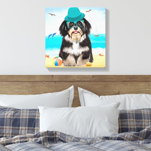 Havanese Dog on Beach Leinwanddruck (Insitu (Schlafzimmer))