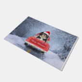 Havanese Hund im Schnee sitzend im Weihnachtswagen Fußmatte (Schrägansicht)