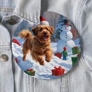 Havanese läuft im Schnee mit Weihnachtsmütze Button