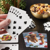 Havanese läuft in Schnee mit Weihnachtshut Spielkarten (In Situ)
