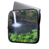 Hawaii, Big Island, Hilo, Rainbow Falls, Lush Laptopschutzhülle (Vorderseite Links)