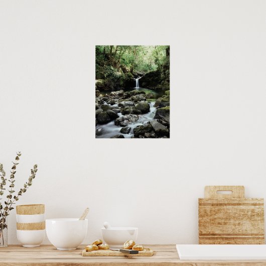 Hawaii, Maui Ein Wasserfall mündet in Blue Pool Poster (Küche)