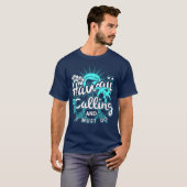 Hawaii ruft und ich muss Hawaii Urlaub machen T-Shirt (Vorne ganz)