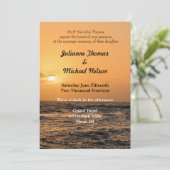 Hawaii Sunset Wedding Einladung (Stehend Vorderseite)