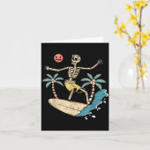 Hawaii Surfer Skeleton Halloween Beach Y Soky Surf Karte (Gelbe Blume)