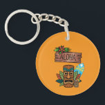 Hawaii Tiki Mask Schlüsselanhänger<br><div class="desc">Bring the spirit of the islands wherever you go 🌺🏄 The Aloha Hawaii Tiki T-Shirt captures the vibrant energy of tropical beaches, surf culture, and Hawaiian island life. Featuring a bold tiki mask, surfboard, tropical leaves, and a refreshing island drink, this design is perfect for beach lovers and summer adventures....</div>