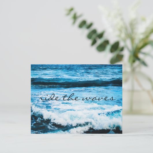 Hawaii Tropical Blue Ocean Ride the Waves Script Postkarte (Stehend Vorderseite)