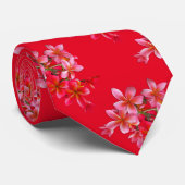 Hawaiian Plumeria Red Floral Print Krawatte (Gerollt)