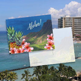 Hawaiianische Aloha-Blume Ananas und Berge Postkarte