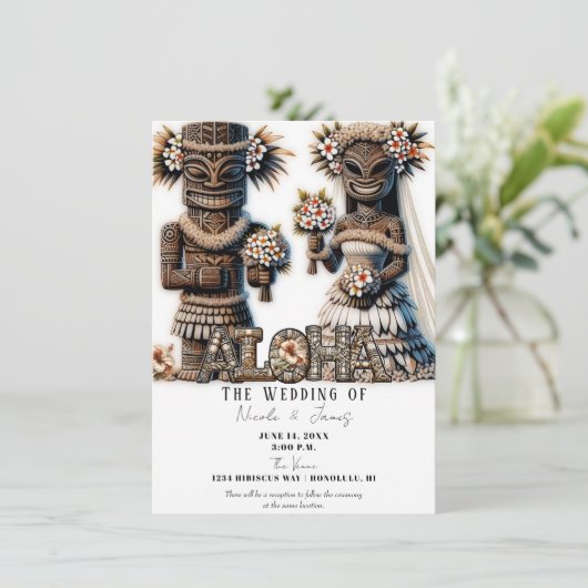 Hawaiianische polynesische Tiki-Braut und Groom We Einladung (Stehend Vorderseite)