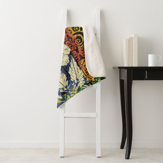 Hawaiianische Stammeselemente und Hibiskus-Stoffpf Sherpadecke (Beispiel)