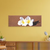 Hawaiianische weiße Plumeria am Strand Canvas Prin Leinwanddruck (Insitu (Wohnzimmer))