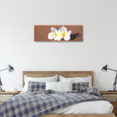 Hawaiianische weiße Plumeria am Strand Canvas Prin Leinwanddruck (Insitu (Schlafzimmer))