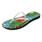 Hawaiianischer Gründschungel Tropisches Blatt und Badesandalen (Schrägansicht)