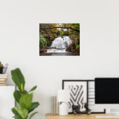 Hawk fällt im Herbst 20"x16" Poster (Heimbüro)