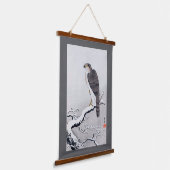 Hawk on Snow Covered Branch, Ohara Koson Wandteppich Mit Holzrahmen (Gewinkelt)
