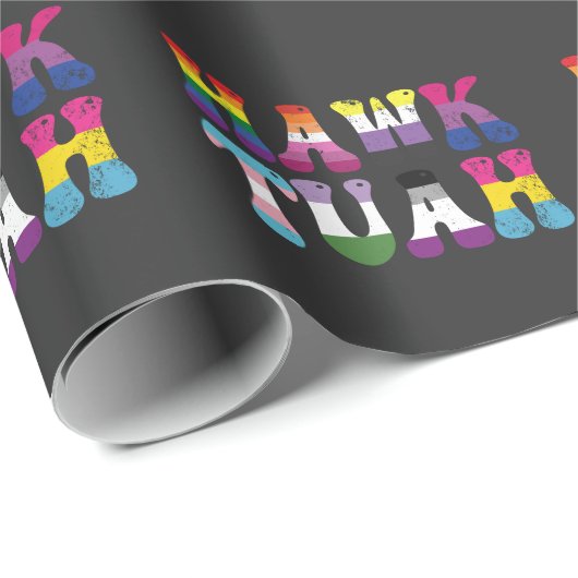 Hawk Tuah Funny LGBTQ Rainbow Flag Ally Trans Geschenkpapier (Rolleneckpunkt)